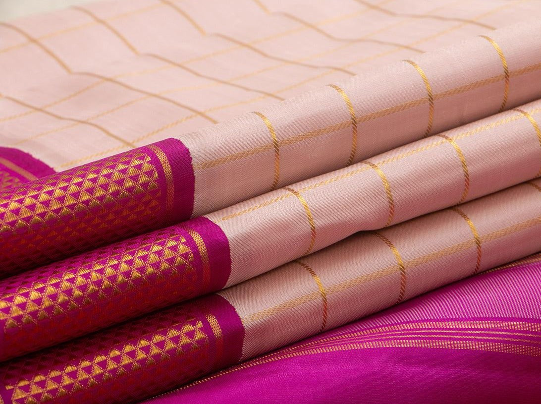Pastel Pink 9 Yard Kanjivaram Silk Saree Handwoven Pure Silk Pure Zari For Wedding Wear PV NYC 771 - 9 yards silk saree - Panjavarnam