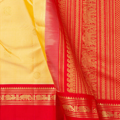 Pastel Yellow And Red Kanchipuram Silk Saree With Medium Border Handwoven Pure Silk For Wedding Wear PV NYC 1223 - Silk Sari - Panjavarnam PV NYC 1223