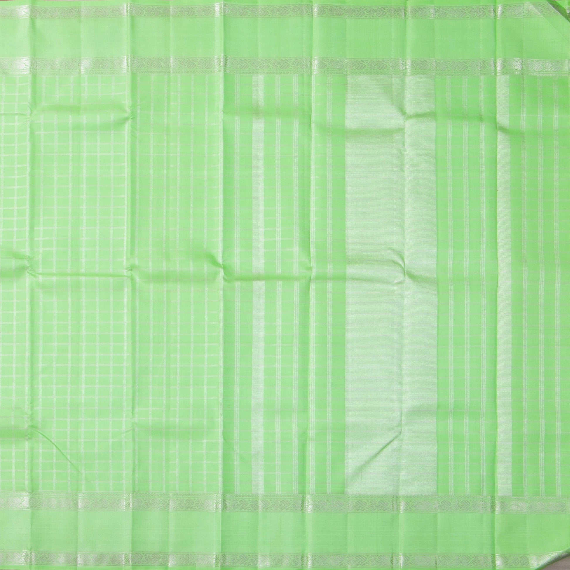 Pista Green Kanchipuram Silk Saree With Medium Border Handwoven Pure Silk For Wedding Wear PV NYC 1189 - Silk Sari - Panjavarnam PV NYC 1189