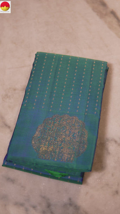 Mayilkazhuthu Blue And Green Dual Shade Kanchipuram Silk Saree For Wedding Wear PV GTA 105