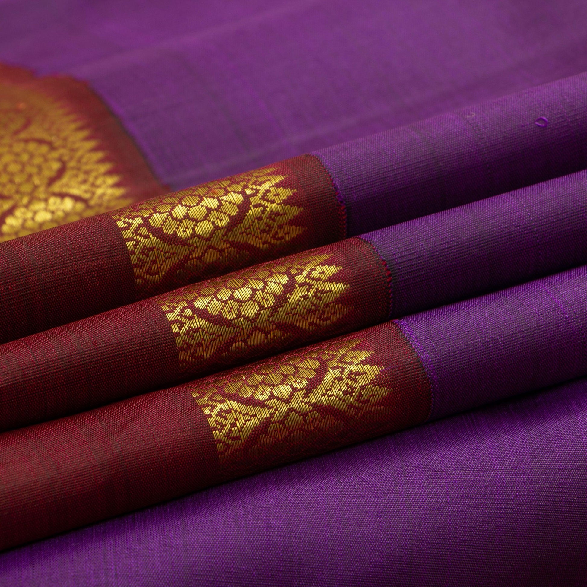 Purple And Maroon Kanjivaram Silk Saree With Rettai Pettu Border For Festive Wear PV NYC 1197 - Silk Sari - Panjavarnam PV NYC 1197