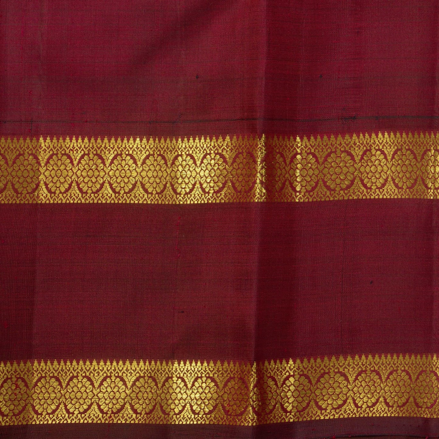Purple And Maroon Kanjivaram Silk Saree With Rettai Pettu Border For Festive Wear PV NYC 1197 - Silk Sari - Panjavarnam PV NYC 1197