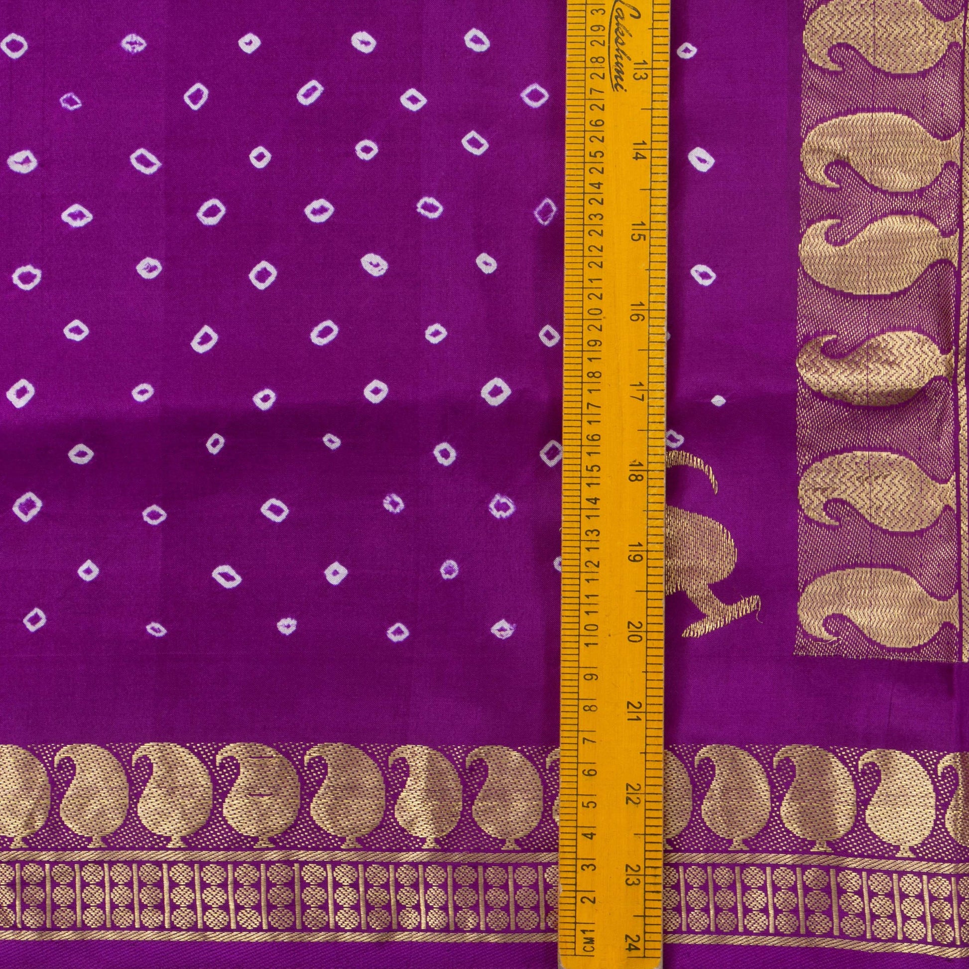 Purple Handwoven Kanchipuram Sungudi Silk Saree For Festive Wear PV SUN 101 - Silk Sari - Panjavarnam PV SUN 101