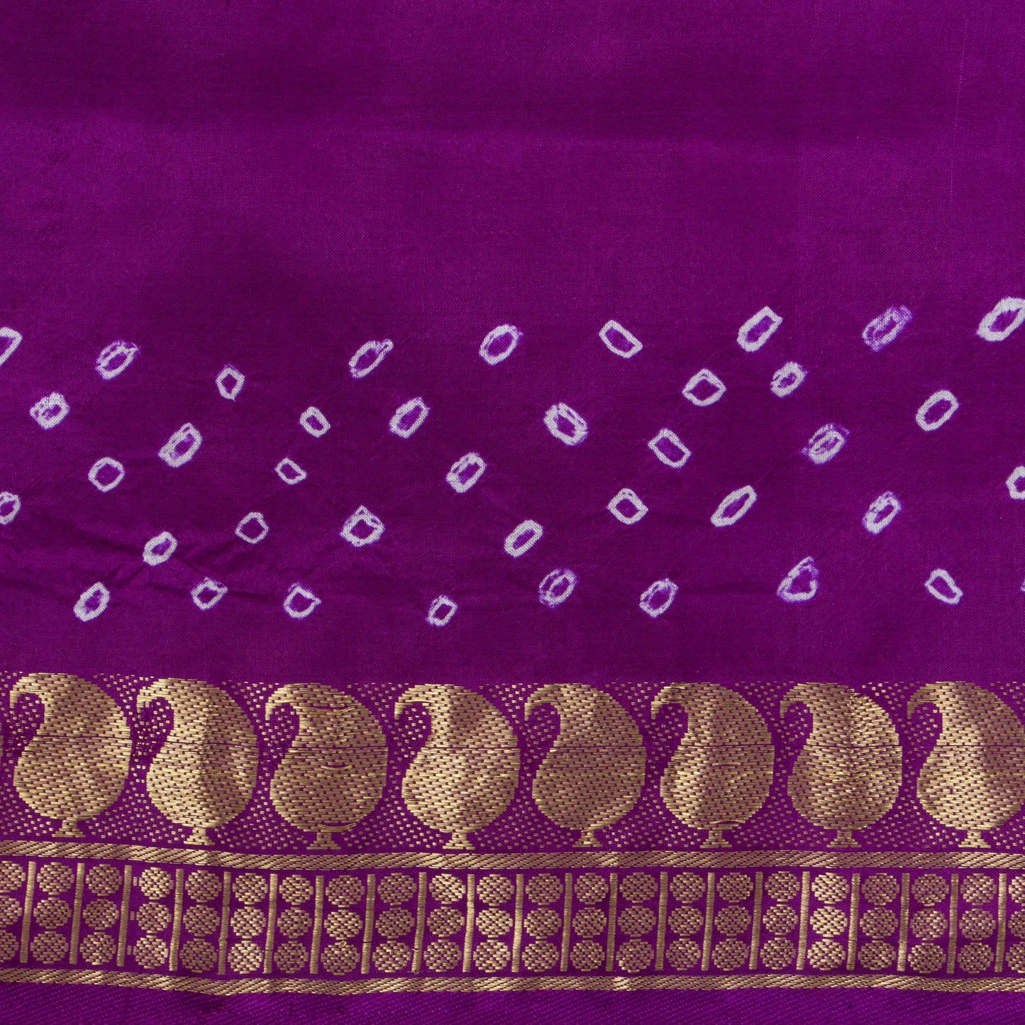 Purple Handwoven Kanchipuram Sungudi Silk Saree For Festive Wear PV SUN 101 - Silk Sari - Panjavarnam PV SUN 101