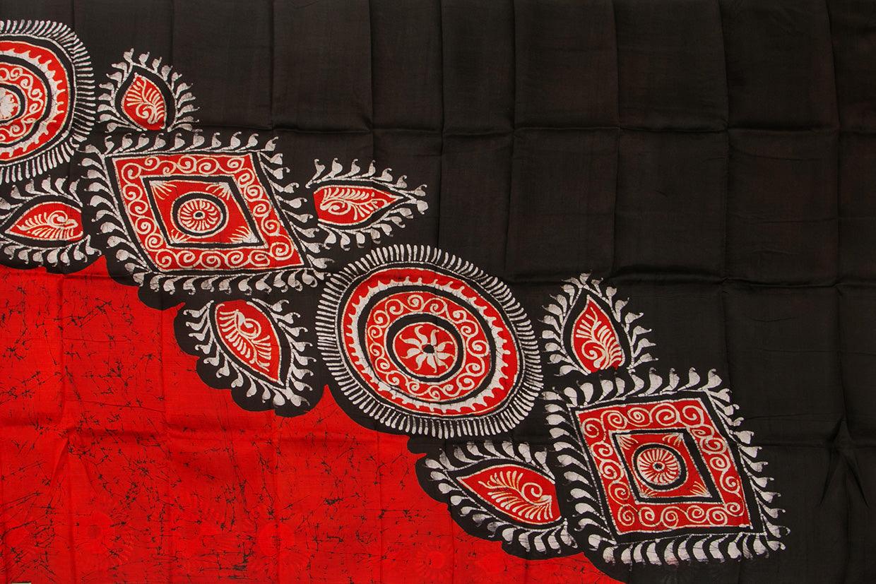 Red And Black Lightweight Batik Silk Saree Handwoven Pure Silk For Office Wear PB 326 - Batik Silk - Panjavarnam PB 326