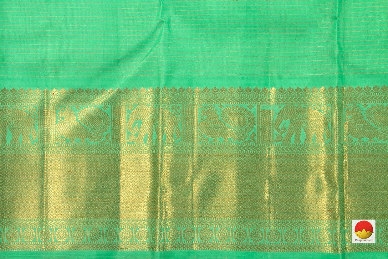 Red And Green Kanchipuram Silk Saree Handwoven Pure Silk Pure Zari For Wedding Wear PV NYC 586 - Silk Sari - Panjavarnam
