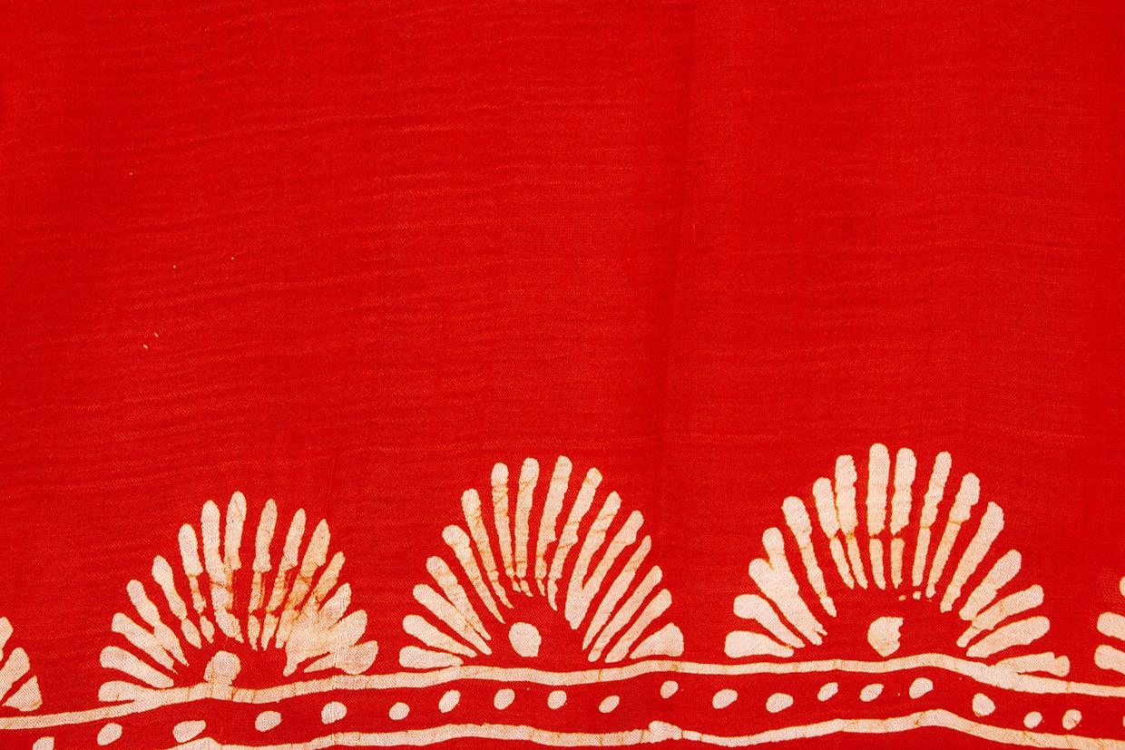 Red Floral Design Lightweight Batik Silk Saree Handwoven Pure Silk For Office Wear PB 318 - Linen Sari - Panjavarnam PB 318