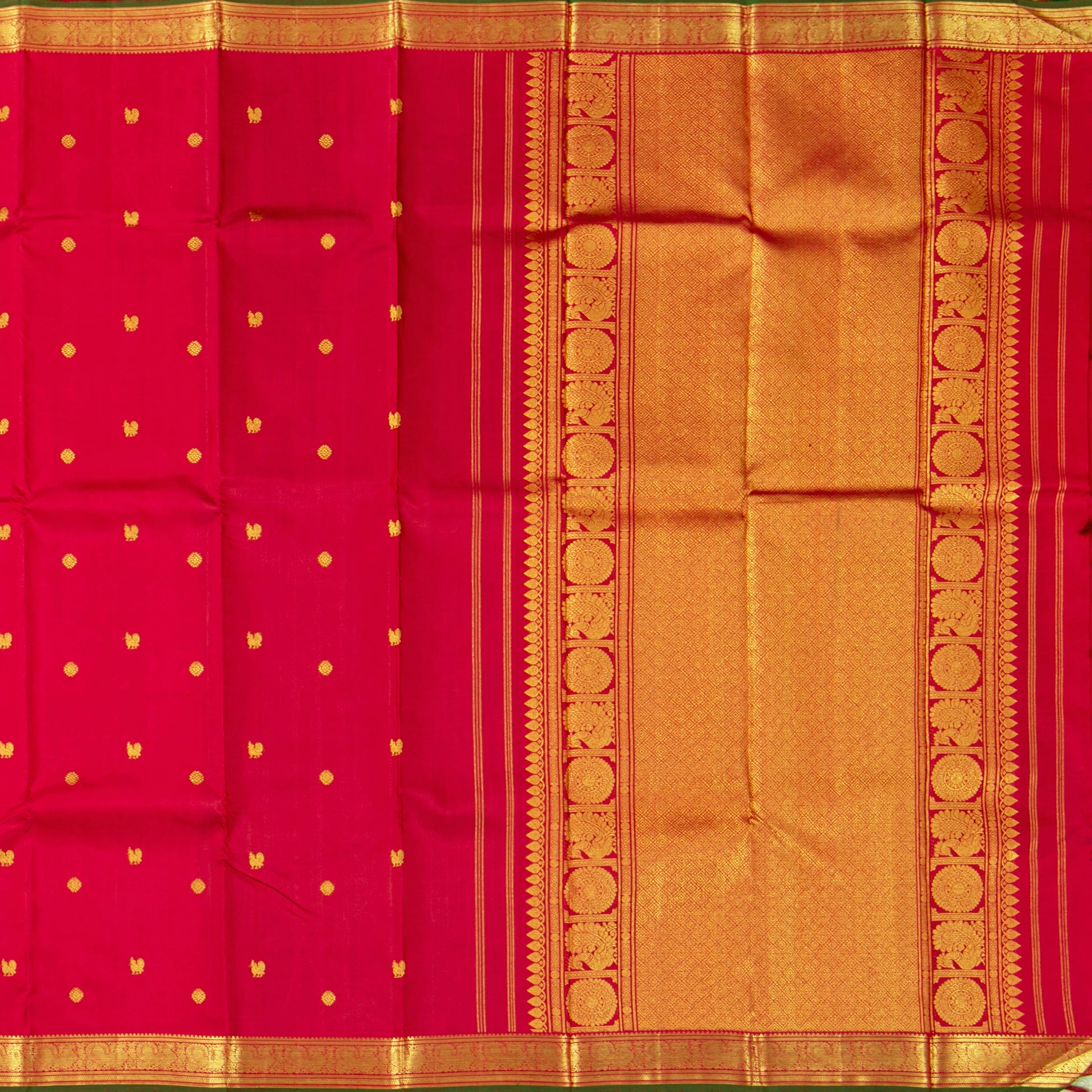 Red Kanchipuram Silk Saree With Contrast Blouse For Wedding Wear PV NYC 1440 - - Panjavarnam PV NYC 1440