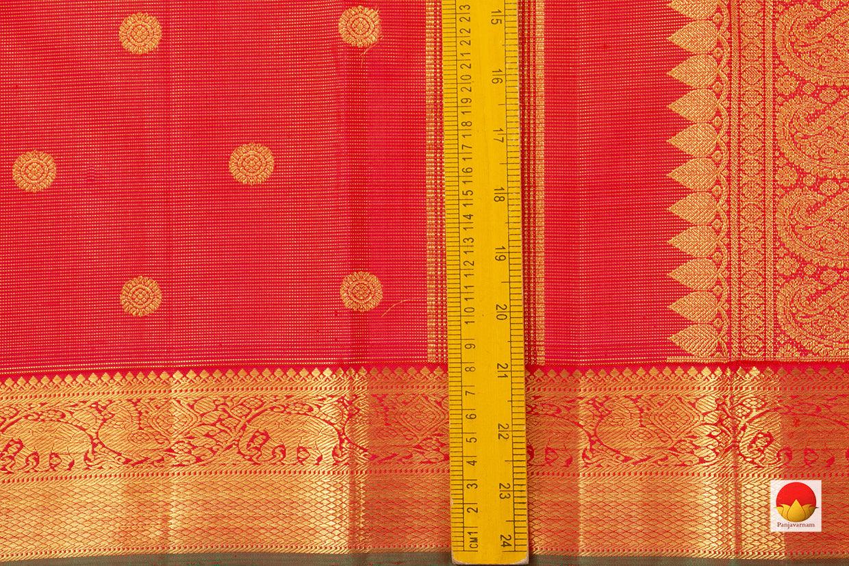 Red Kanchipuram Vairaoosi Silk Saree With Medium Border Handwoven Pure Silk For Wedding Wear PV NYC 1068 - Silk Sari - Panjavarnam PV NYC 1068