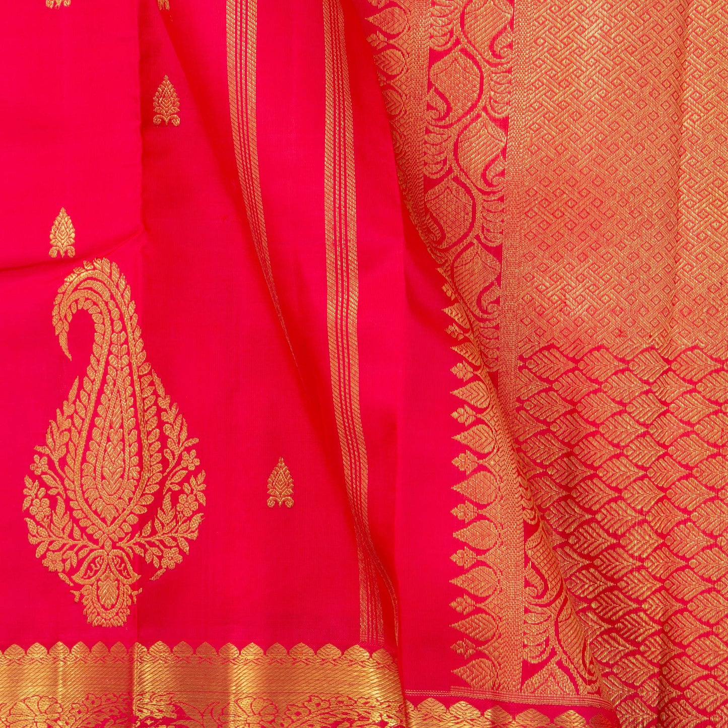 Red Kanjivaram Silk Saree With Zari Border For Wedding Wear PV NYC 1226 - Silk Sari - Panjavarnam PV NYC 1226