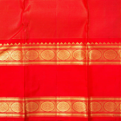 Sea Green And Red Kanchipuram Silk Saree With Medium Border Handwoven Pure Silk For Wedding Wear PV J 2383 - Silk Sari - Panjavarnam PV J 2383