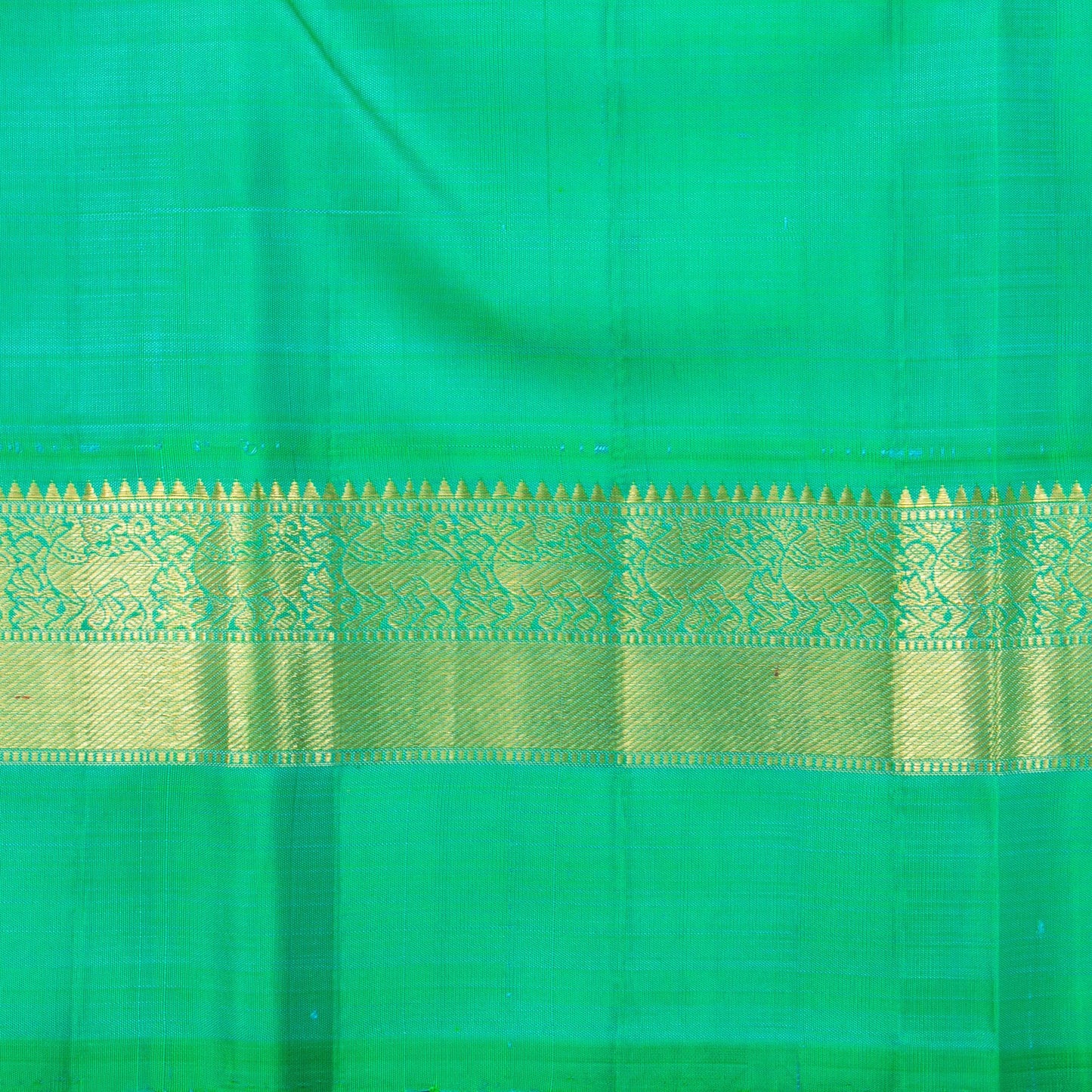 Violet And Sea Green Kanchipuram Silk Saree With Medium Border Handwoven Pure Silk For Festive Wear PV NYC 1182 - Silk Sari - Panjavarnam PV NYC 1182