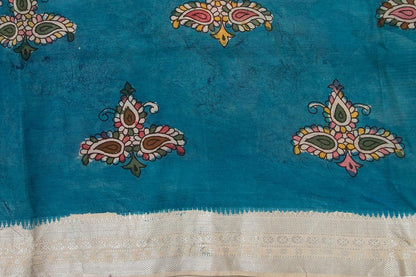 Yellow And Blue Floral Handpainted Kalamkari Mangalgiri Silk Saree Organic Dyes Silver Zari Border For Office Wear PKMS 56 - Kalamkari Silk - Panjavarnam