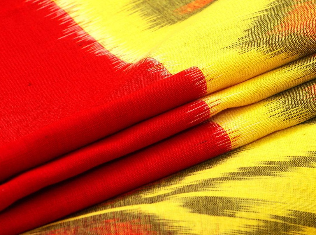 Yellow And Red Pochampally Ikkat Cotton Saree Handwoven SC 136 - Cotton Saree - Panjavarnam SC 136