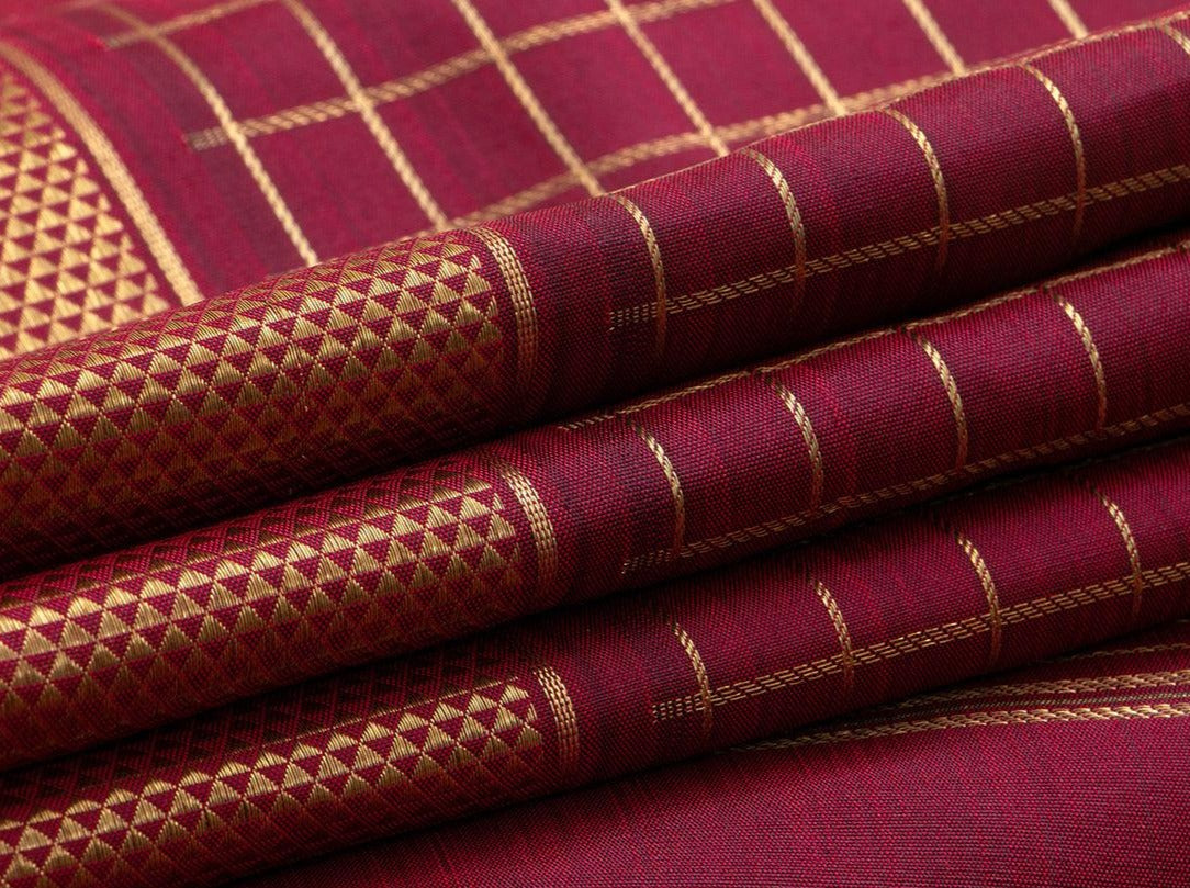 9 Yards Maroon Kanchipuram Silk Saree Handwoven Pure Silk Pure Zari For Festive Wear PV NYC 578 - Silk Sari - Panjavarnam PV NYC 578