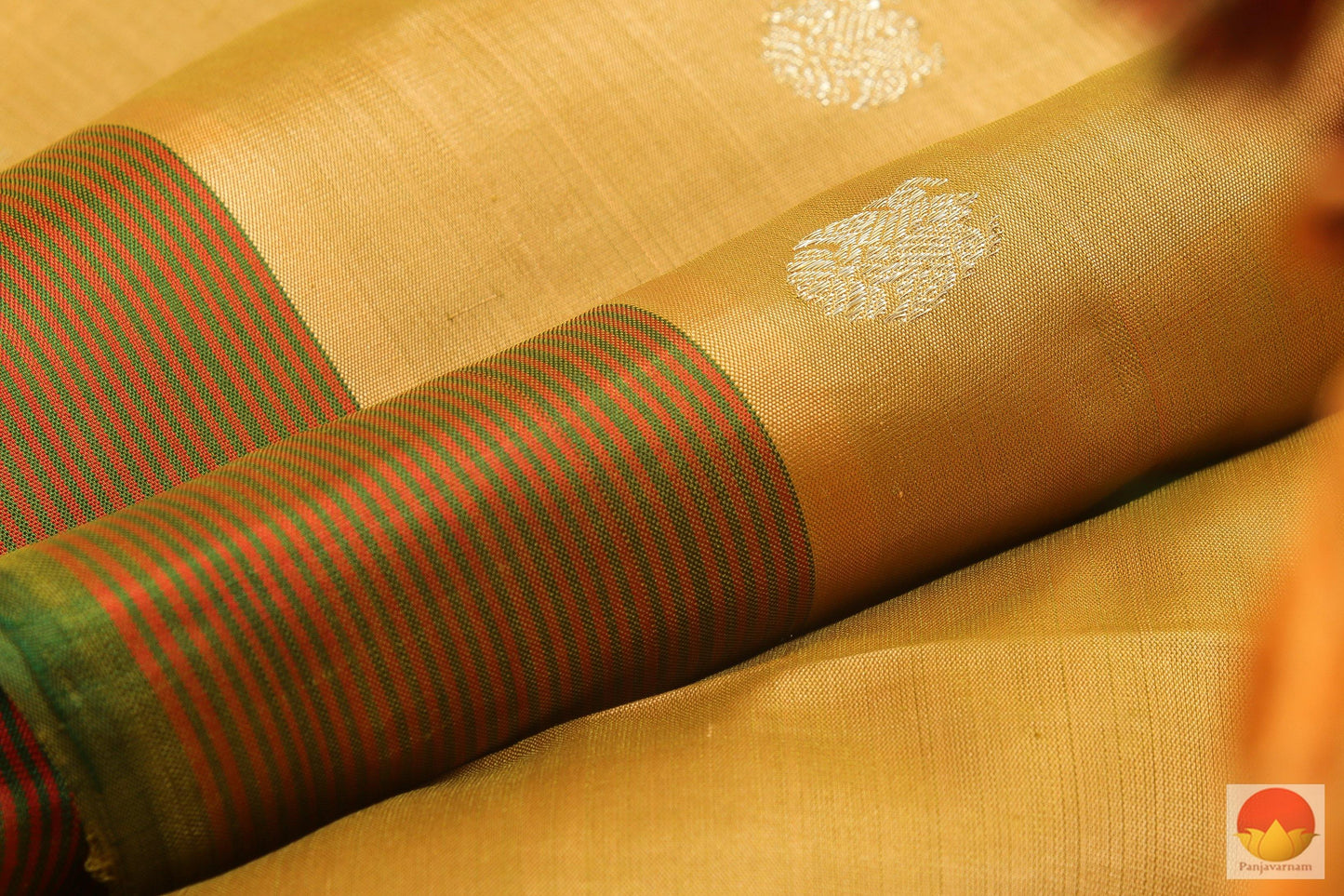 Beige & Brown - Kanchipuram Handwoven Pure Silk Saree - Pure Zari - PV 506 - Archives - Silk Sari - Panjavarnam