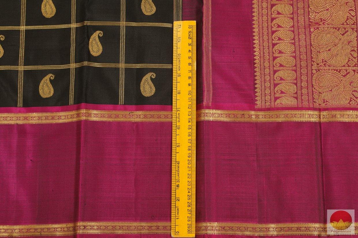 Black & Magenta - Handwoven Kanchipuram Silk Saree - Pure Silk - Pure Zari - PV G 4137 - Archives - Silk Sari - Panjavarnam