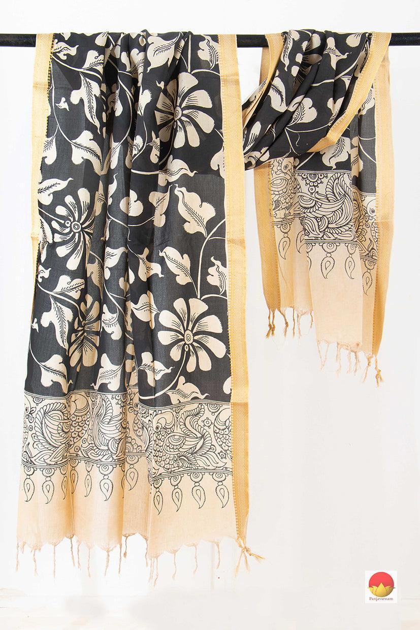 Black Floral Handpainted Kalamkari Mangalgiri Dupatta With Gold Zari Border PVD 1036 - Dupattas - Panjavarnam PVD 1036