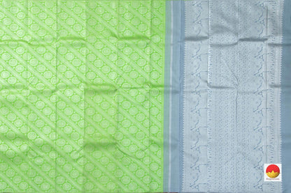 Borderless Green Kanchipuram Silk Saree Handwoven Pure Silk Pure Zari For Wedding Wear PV NYC 539 - Silk Sari - Panjavarnam PV NYC 539