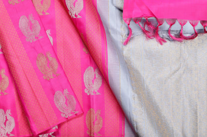 Borderless Handwoven Kanjivaram Pure Silk Saree - Pure Zari - PA 184 Archives - Silk Sari - Panjavarnam