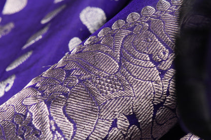 Borderless Handwoven Pure Silk Kanjivaram Saree - Pure Zari - PA 167 Archives - Silk Sari - Panjavarnam
