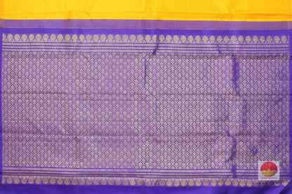 Borderless Handwoven Pure Silk Kanjivaram Saree - Silk Thread Work - PV L4 Archives - Silk Sari - Panjavarnam