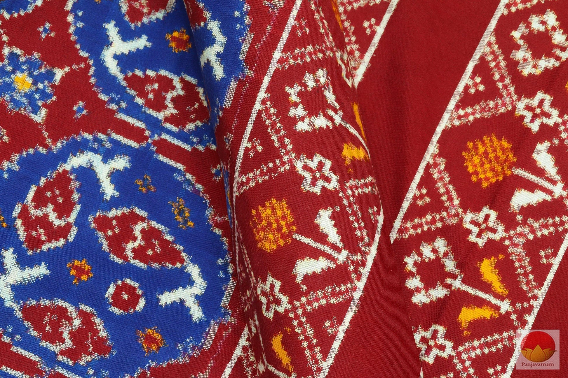 Double Ikkat - Handwoven Pure Silk Saree - PIK - 15 - 1 - Archives - Pochampally Silk - Panjavarnam