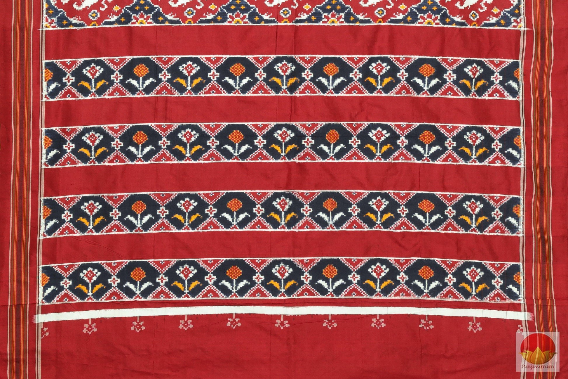 Double Ikkat Silk Saree - Handwoven Silk Saree - PIk 92 - 15 - Archives - Pochampally Silk - Panjavarnam