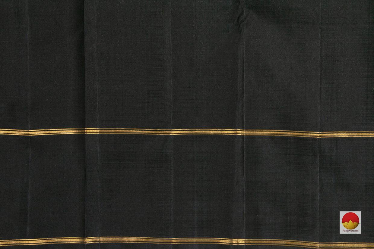 Green And Black Kanchipuram Silk Saree Handwoven Pure Silk Pure Zari For Festive Wear PV G 4307 - Silk Sari - Panjavarnam