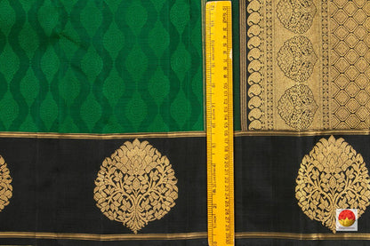 Green And Black Kanchipuram Silk Saree Handwoven Pure Silk Pure Zari For Festive Wear PV G 4307 - Silk Sari - Panjavarnam PV G 4307