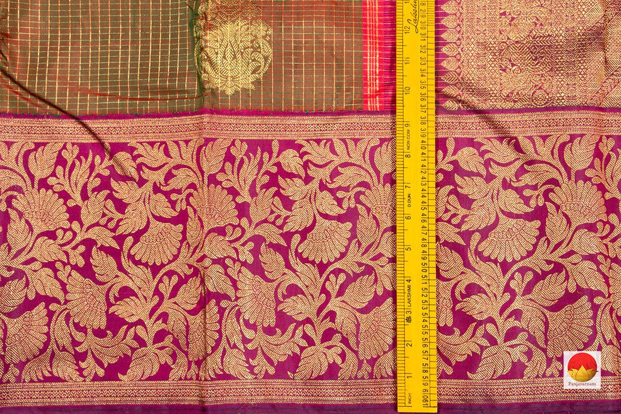 Green And Magenta Kanchipuram Silk Saree Handwoven Pure Silk Pure Zari For Wedding Wear PV NYC 304 - Silk Sari - Panjavarnam