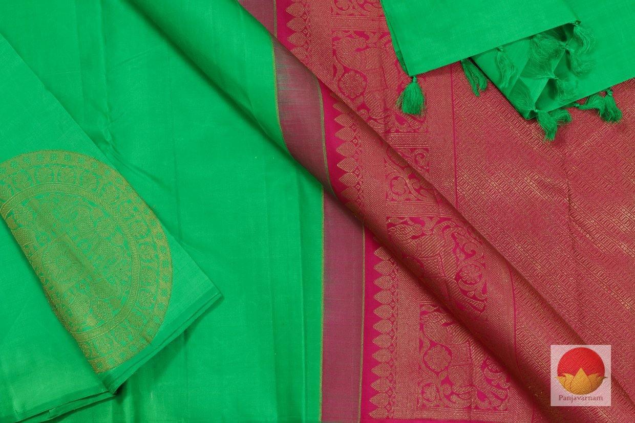 Green & Pink Borderless Kanchipuram Silk Saree Handwoven Pure Silk Pure Zari For Festive Wear PV G 4112 - Silk Sari - Panjavarnam PV G 4112