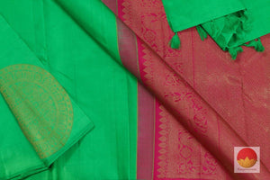 Green & Pink Borderless Kanchipuram Silk Saree Handwoven Pure Silk Pure Zari For Festive Wear PV G 4112 - Silk Sari - Panjavarnam PV G 4112