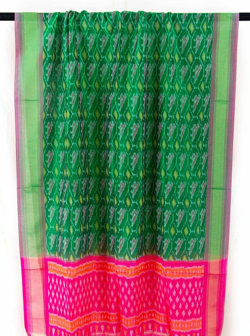 Green And Pink Pochampally Ikkat Silk Dupatta PVD 1029 - Dupattas - Panjavarnam PVD 1029