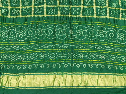 Green Gharchola Bandhani Silk Saree Handwoven Pure Silk PV KO 138 - Bandhani Silk - Panjavarnam