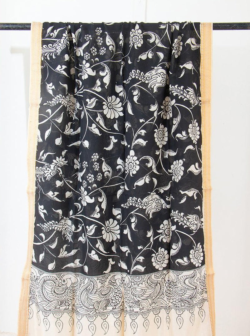 Handpainted Kalamkari Mangalgiri Dupatta PVD 1023 - Dupattas - Panjavarnam PVD 1023