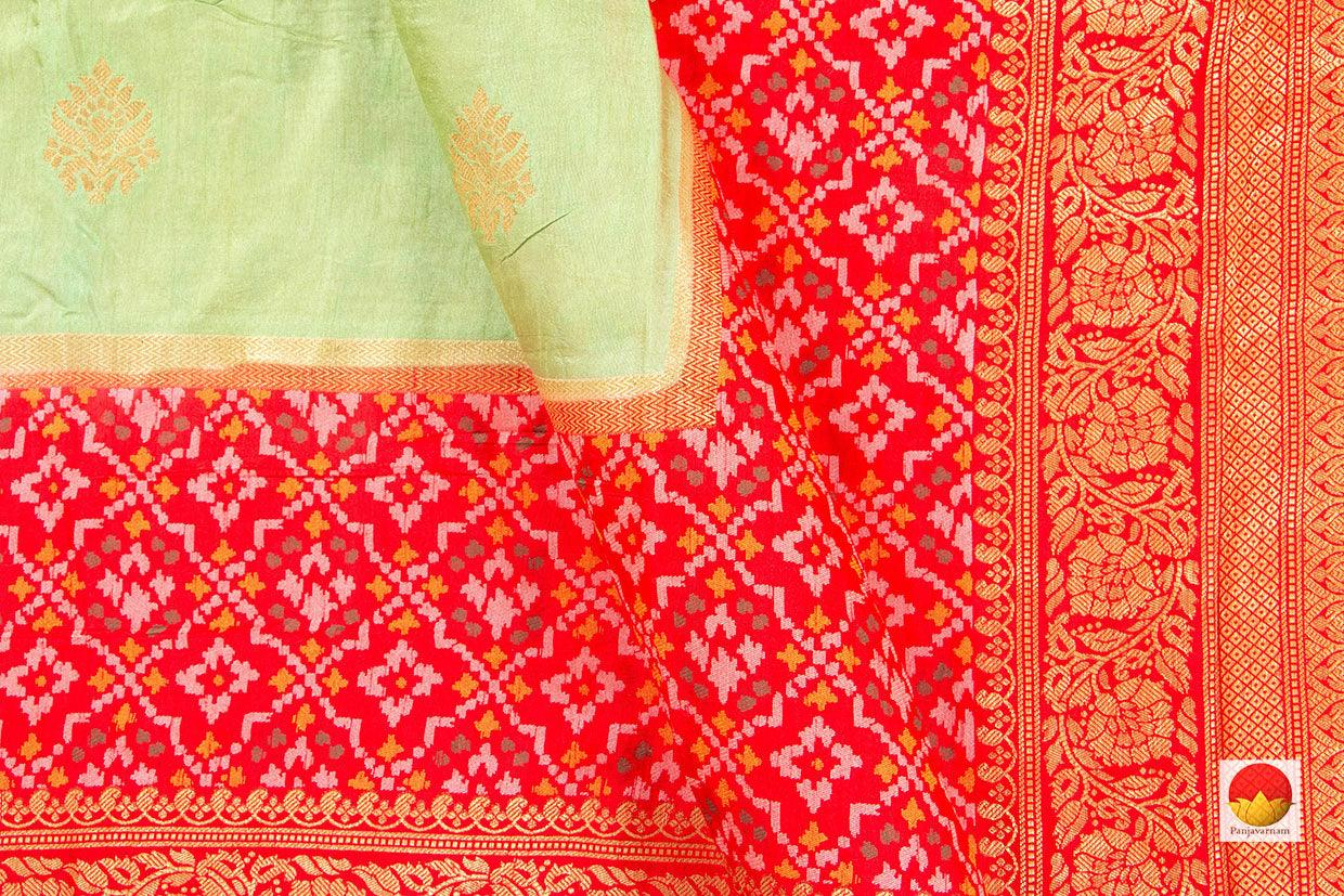 Handwoven Banarasi Crepe Silk Saree - Ikkat Border - PB 275 - Banarasi Silk - Panjavarnam