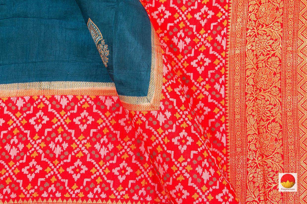 Handwoven Banarasi Crepe Silk Saree - Ikkat Border - PB 293 - Banarasi Silk - Panjavarnam