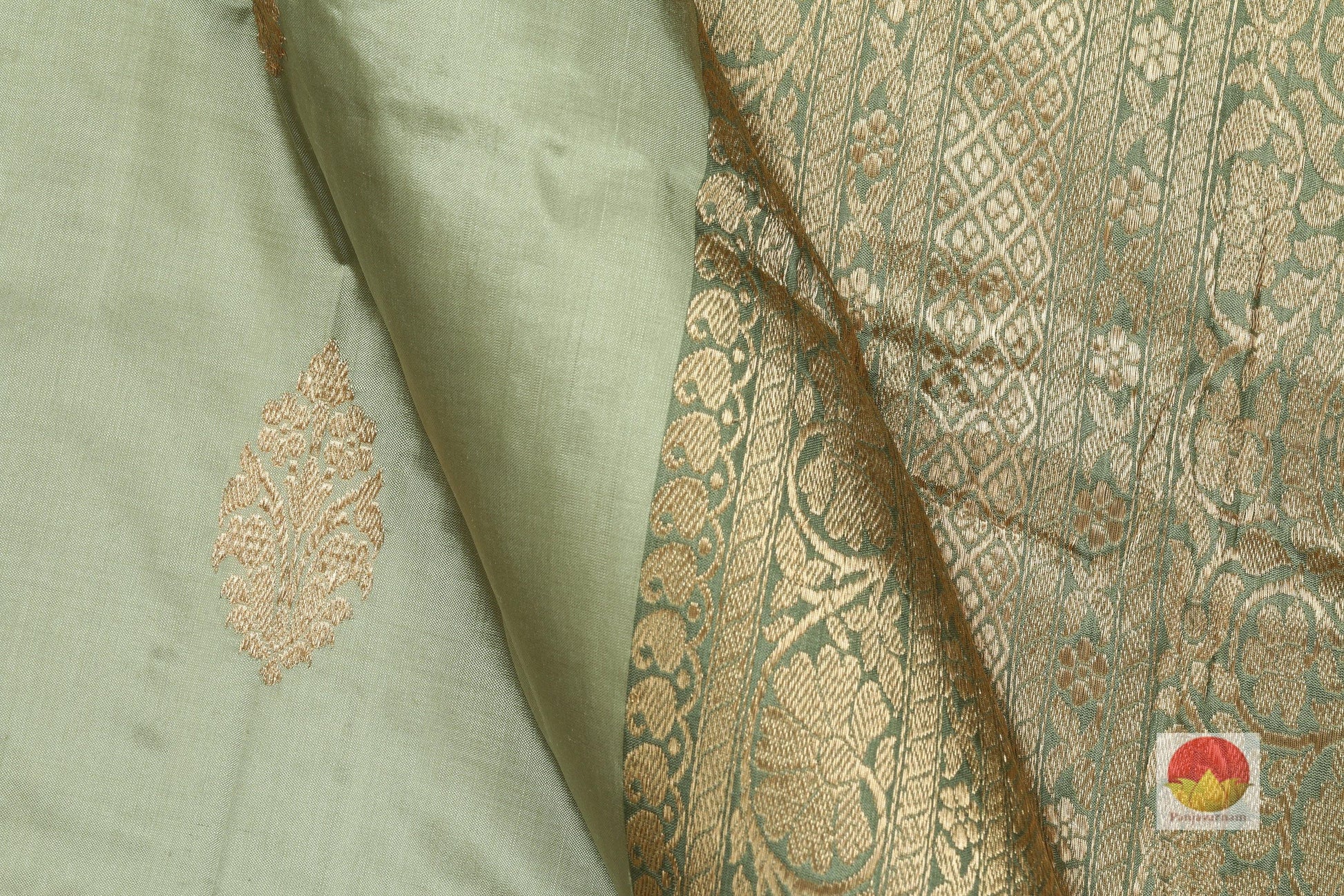 Handwoven Banarasi Pure Silk Saree - PB 18 - Banarasi Silk - Panjavarnam