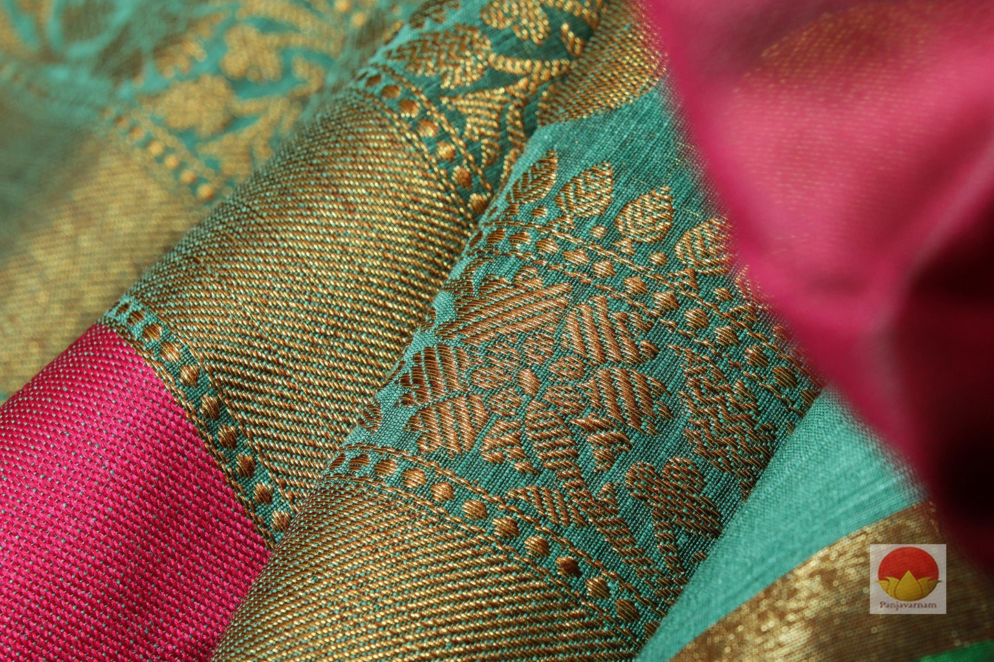 Handwoven Banarasi Silk Cotton Saree - PSC 337 - Silk Cotton - Panjavarnam