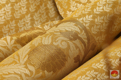 Handwoven Banarasi Silk Cotton Saree - PSC 554 - Archives - Silk Cotton - Panjavarnam