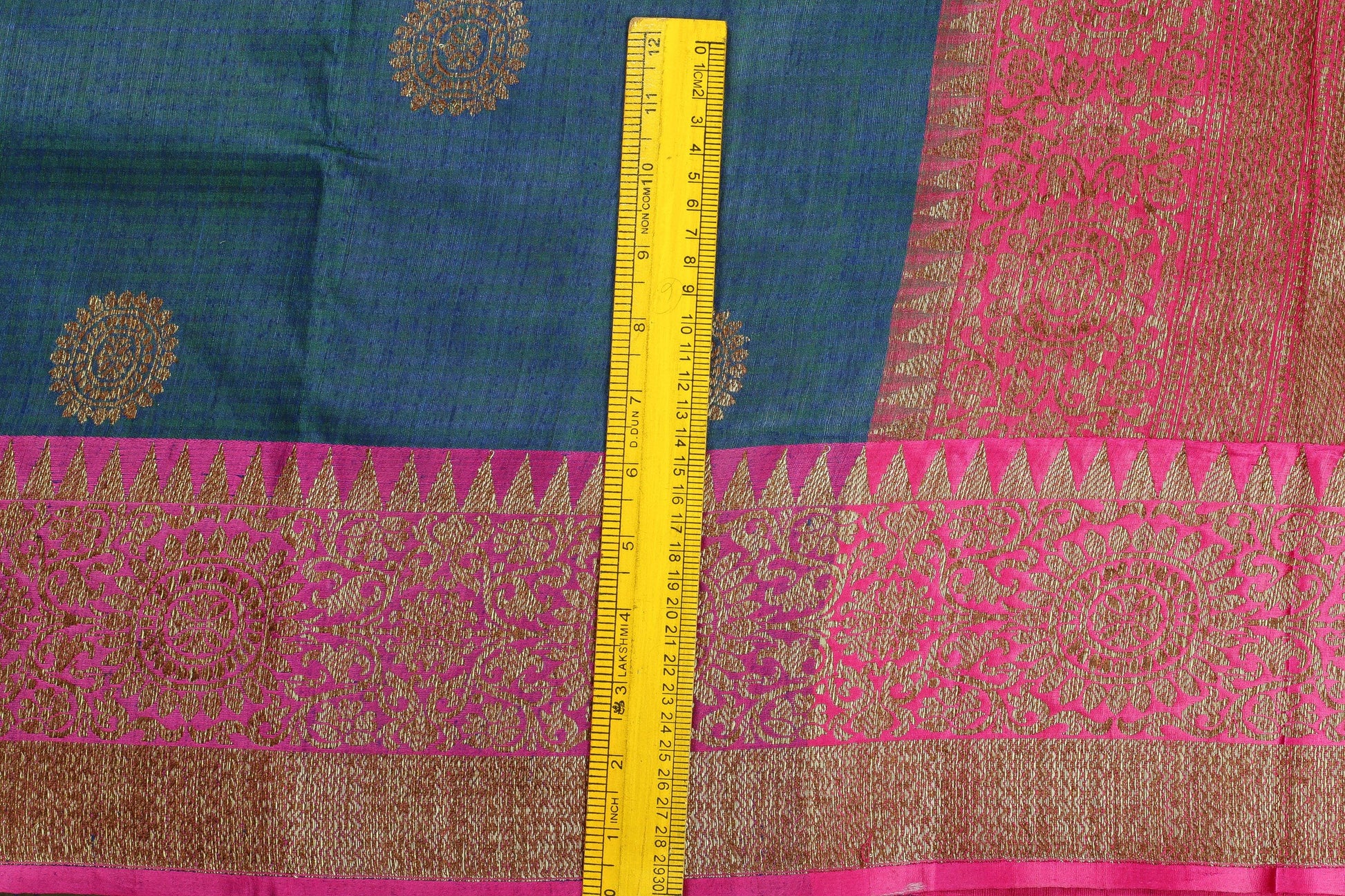 Handwoven Banarasi Silk Saree - Matka Silk - PM 04 - Banarasi Silk - Panjavarnam