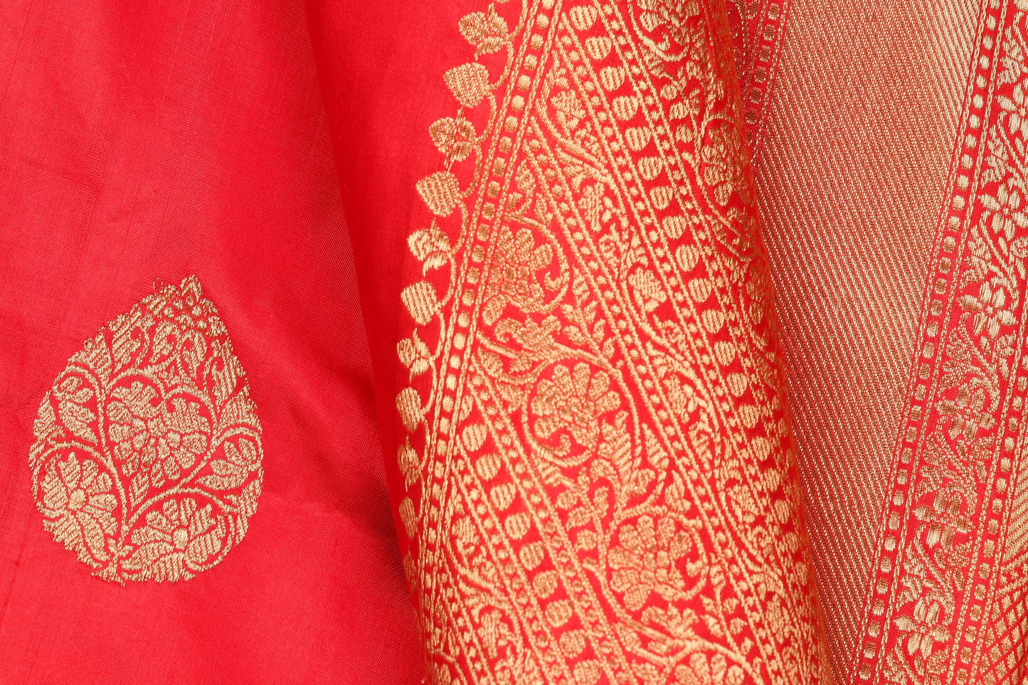 Handwoven Banarasi Silk Saree - Soft Silk - PM 06 - Banarasi Silk - Panjavarnam PM 06