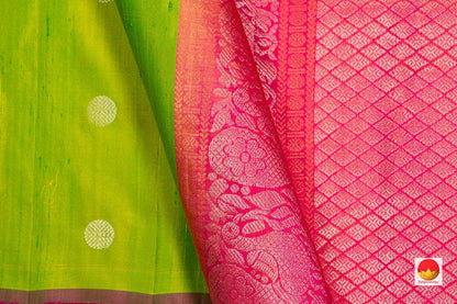 Handwoven Kanchipuram Soft Silk Saree - Borderless - PV SRI 5409 - Silk Sari - Panjavarnam