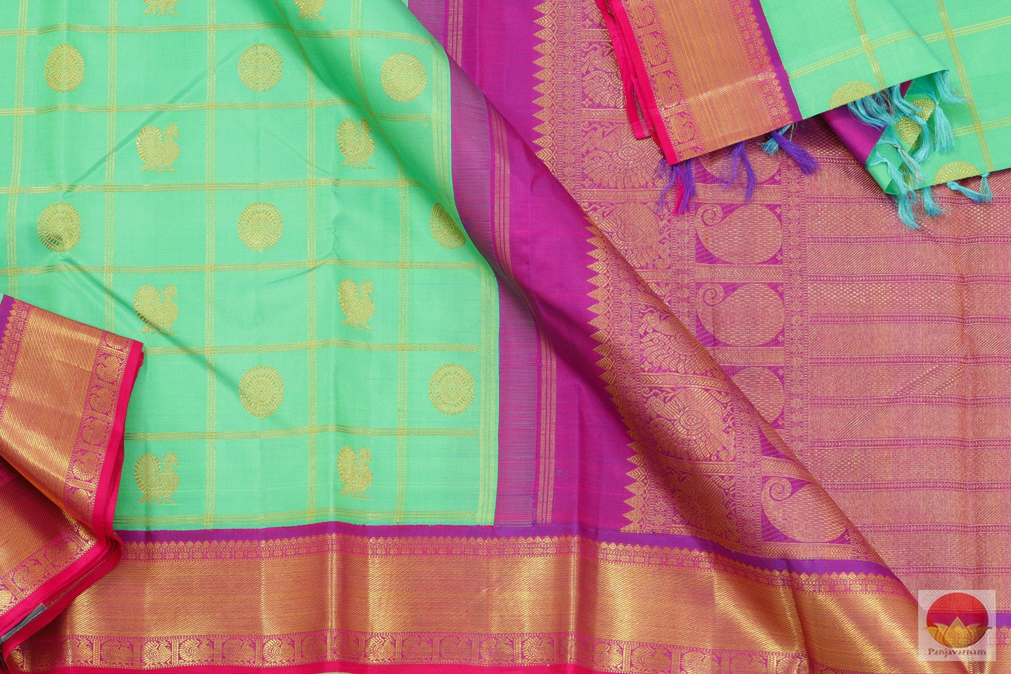 Handwoven Kanjivaram Pure Silk Saree - Pure Silk - Pure Zari - PVG 4017 - Archives - Silk Sari - Panjavarnam