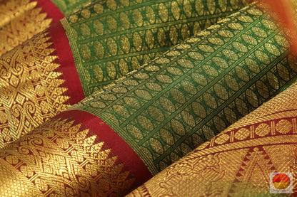 Handwoven Kanjivaram Pure Silk Saree - Pure Silk - Pure Zari - PVSVS 2004 Archives - Silk Sari - Panjavarnam