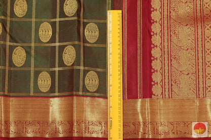 Kanchipuram Silk Saree - Bottle Green & Maroon - Handwoven Pure Silk - Pure Zari - PV G 1978 Archives - Silk Sari - Panjavarnam