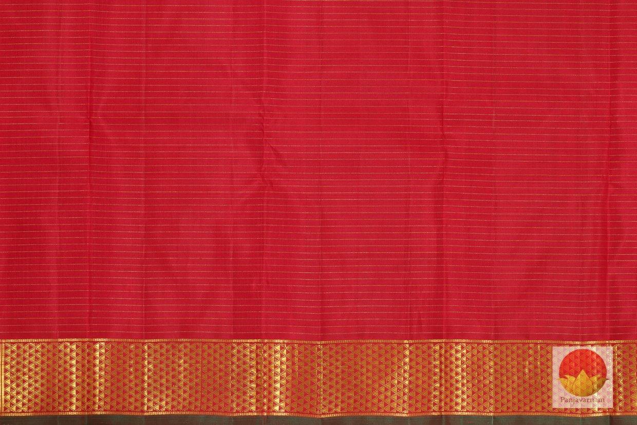 Kanchipuram Silk Saree - Handwoven Pure Silk - Pure Zari - Arai Maadam Border - PV RA 33 - Archives - Silk Sari - Panjavarnam