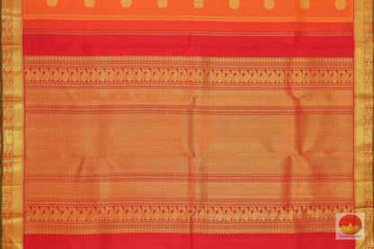 pallu details of kanjivaram silk saree