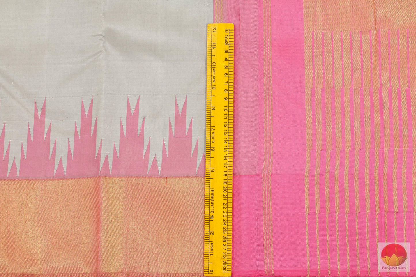 Kanchipuram Silk Saree - Handwoven Pure Silk - Pure Zari - Temple Border - PV SVS 2017 Archives - Silk Sari - Panjavarnam